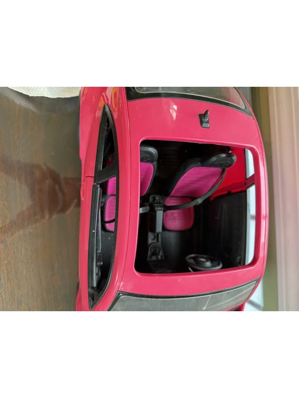 Vintage 2000 Barbie VW Volkswagen Beetle Bug Hot Pink Car by Mattel